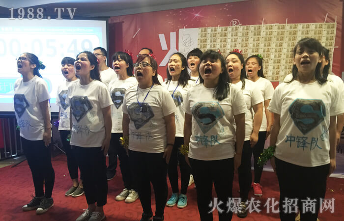 ͑׃--�^����