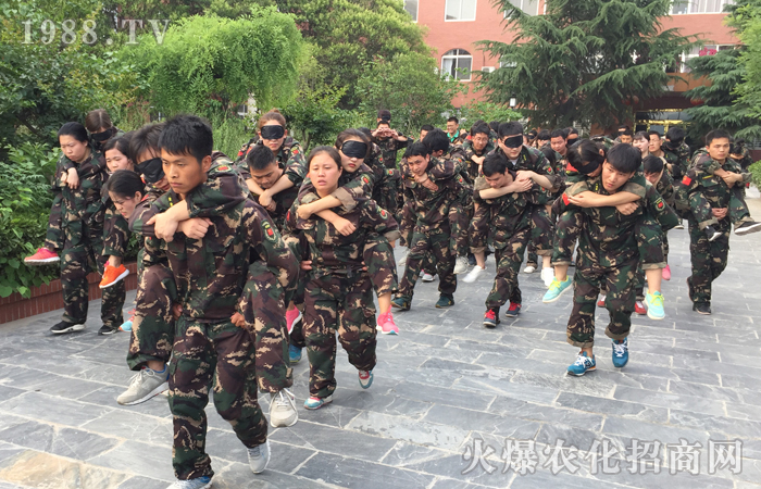 ��Ӽ�ɵ�������ͻ����