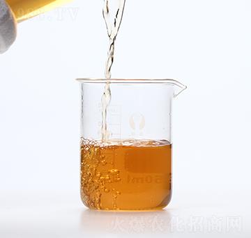 淺黃色動(dòng)物源氨基酸原液-潤佳圣