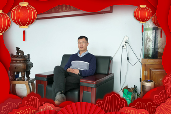 ���ڿ�����ø��ף���т�����옷�����w������ǰ�����\���������M��