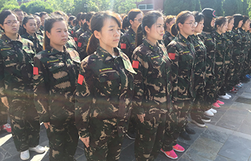 榮譽(yù)從集體來(lái)，力量從團(tuán)結(jié)來(lái)！