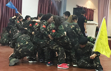 火爆大家庭，擰成一股繩！