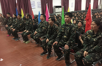 有了壓力，才會(huì)有動(dòng)力，你就會(huì)進(jìn)步！