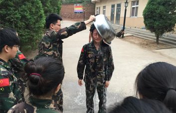 弱肉強(qiáng)食，優(yōu)勝劣汰，我們要為自己的結(jié)果買(mǎi)單！