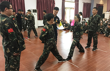 當(dāng)滿(mǎn)腦子里全是目標(biāo)時(shí)，只剩下方法和行動(dòng)！