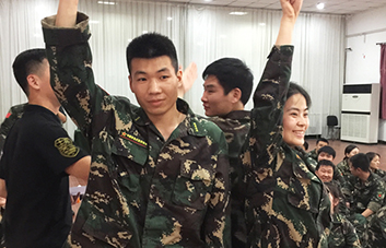 運(yùn)籌帷幄方可決勝千里，分秒必爭(zhēng)方可跑贏人生！